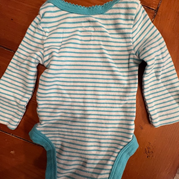 Koala Baby 3 pack long sleeve Onesies. - Picture 6 of 8